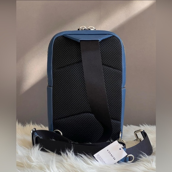 CH232 - Coach Sullivan Pack with Trompe L’oeil Print - Picture 6 of 12
